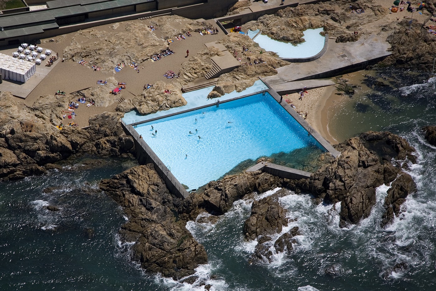 Lebond Watches Ãlvaro Siza Pritzker Prize Artchitect LeÃ§a Swimming Pool Watch Release Info