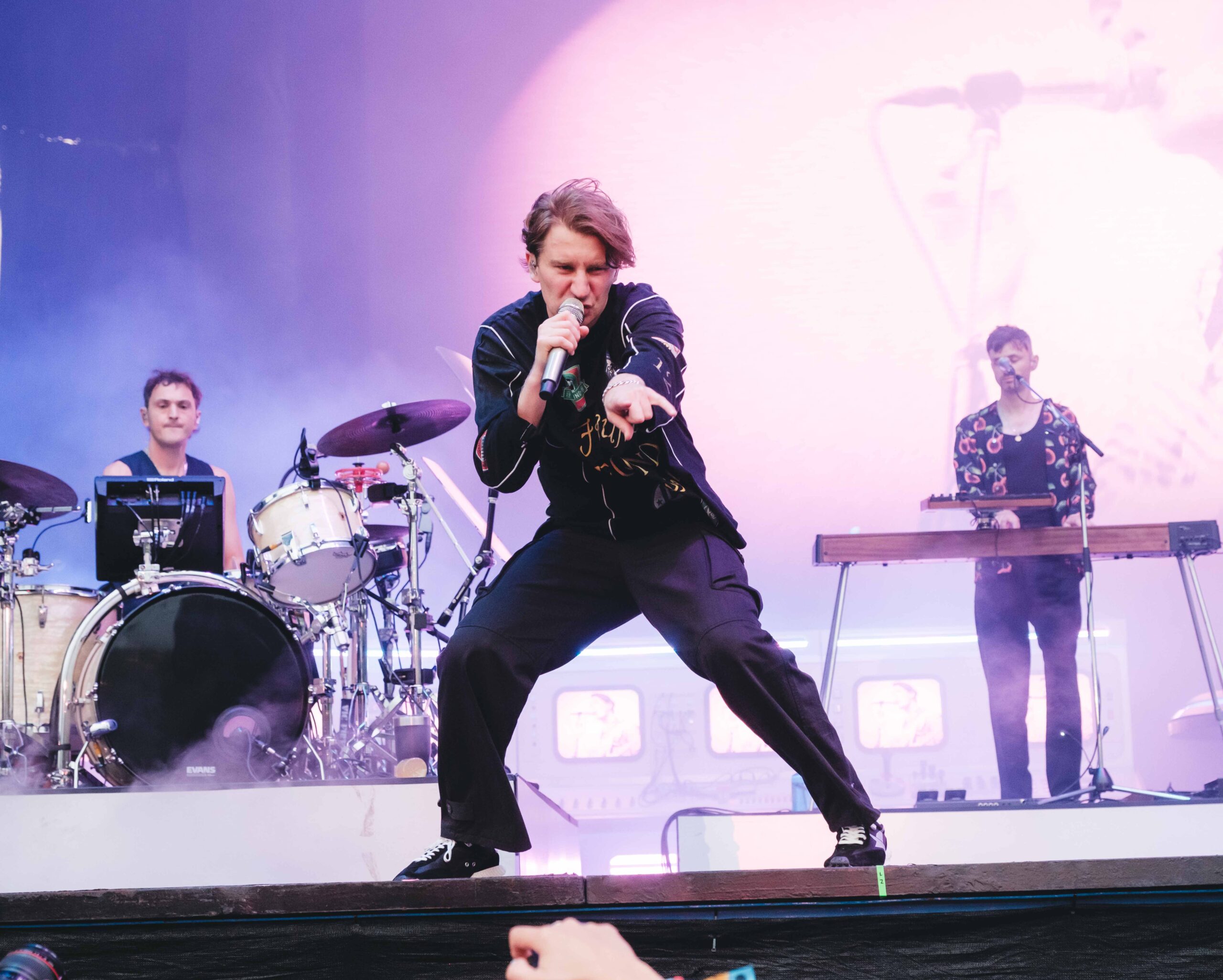 Glass Animals Gov Ball 2025